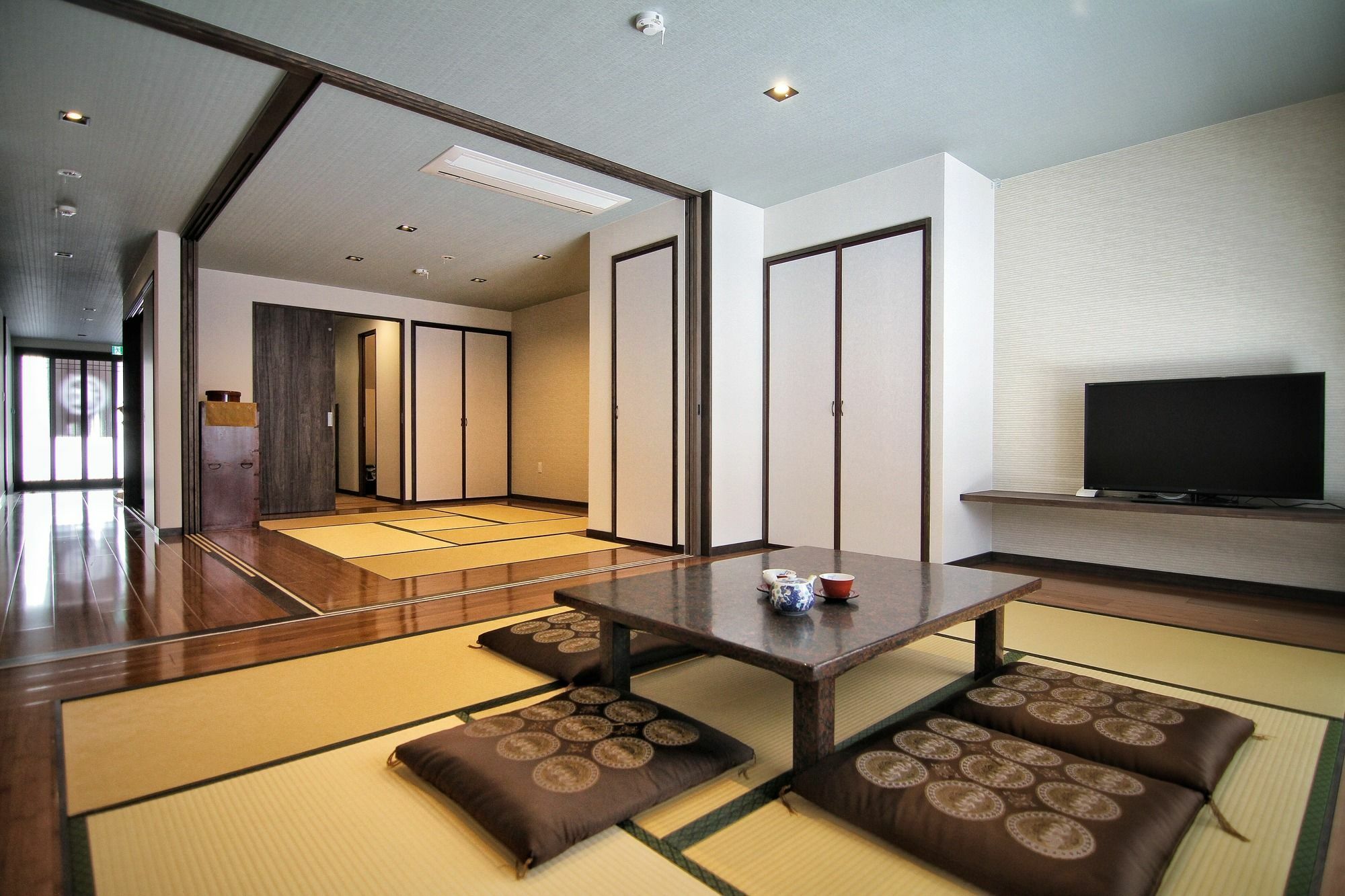 Villa Em S280 Kyōto Exterior foto
